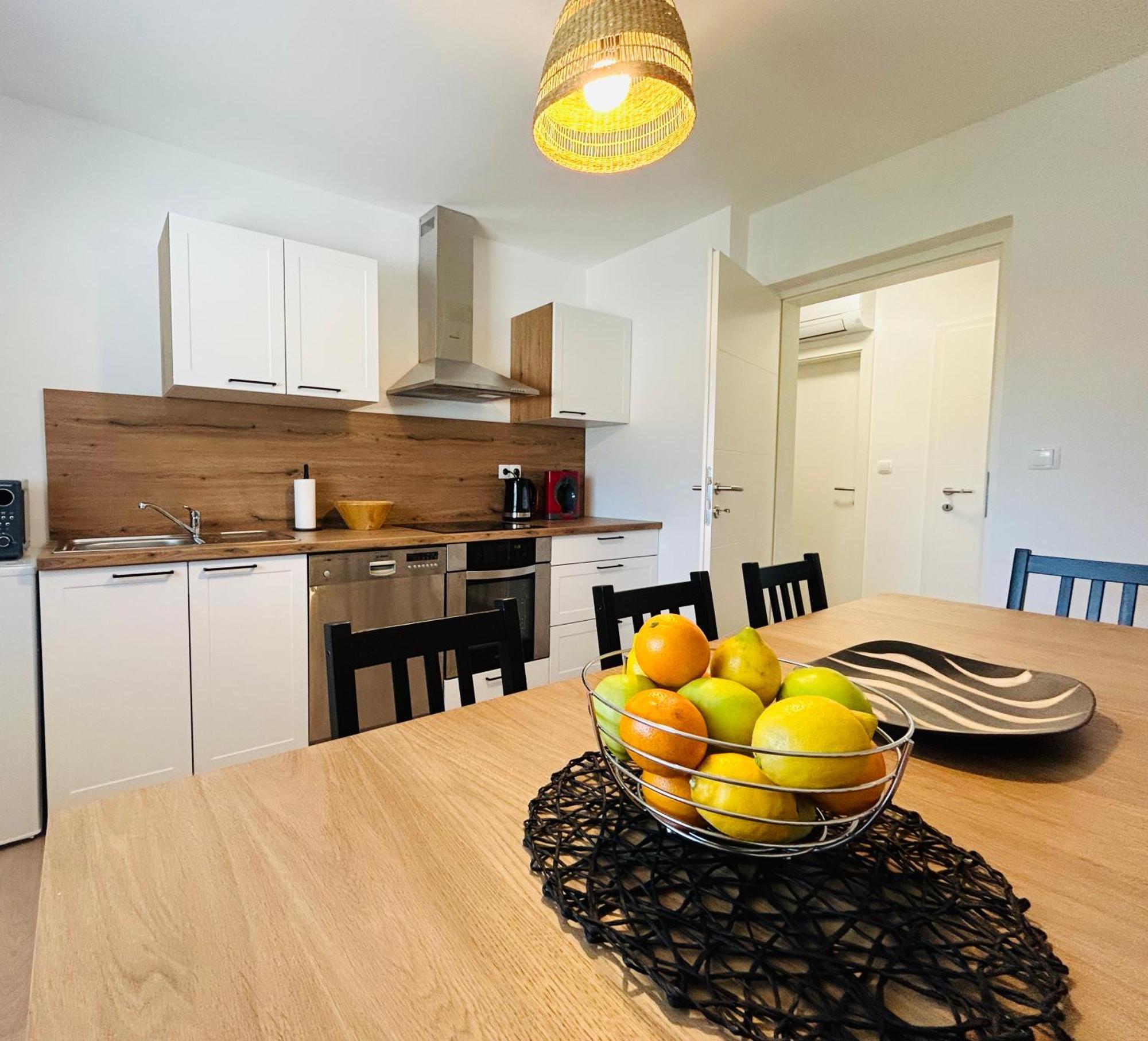 Apartma Jana Zirovnica Exterior foto